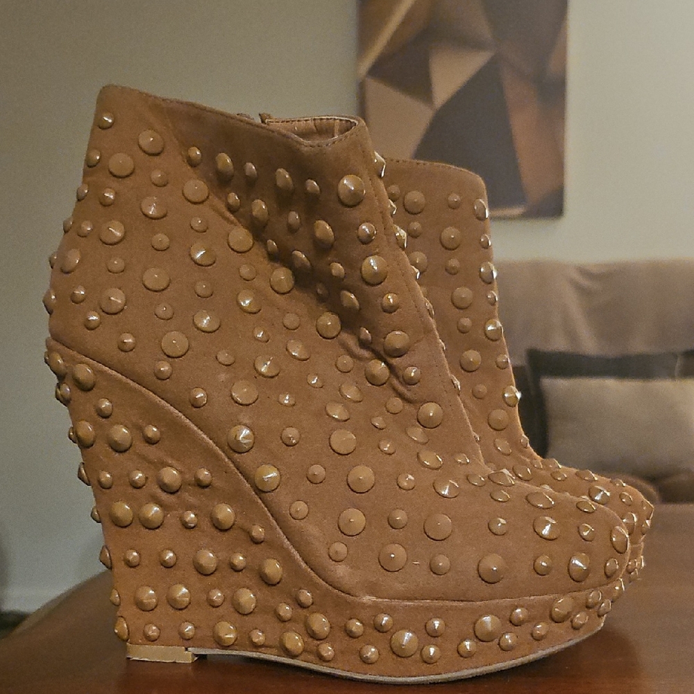 Vintage America Tan Studded Wedge Boots